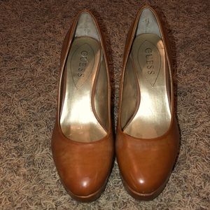 Guess women’s shoes